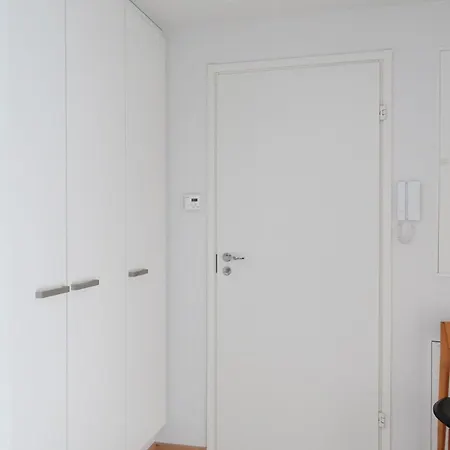 Modern 1br With Huge Balcony Above Mall Of Tripla Helsinki