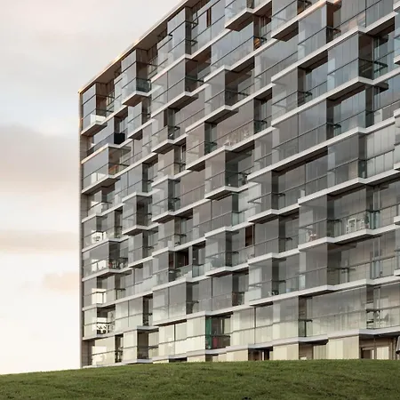 Modern 1br With Huge Balcony Above Mall Of Tripla By Nordic Collection * هلسنكي