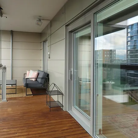 Modern 1Br With House Sauna & Huge Balcony Above Mall Of Tripla By Nordic Stay Collection شقة هلسنكي