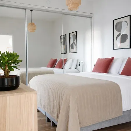 Modern 1br With House Sauna & Huge Balcony Above Mall Of Tripla By Nordic Collection *